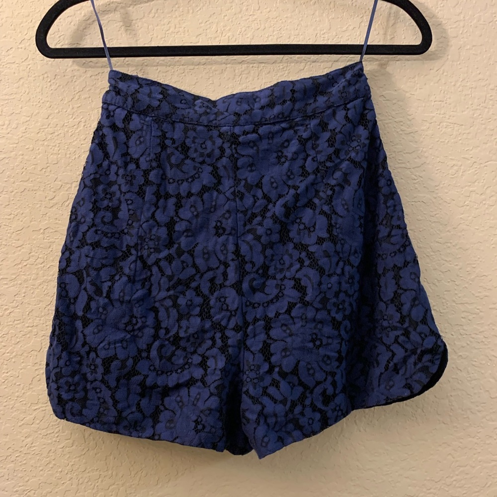 Zara blue lace high waisted navy shorts size XS